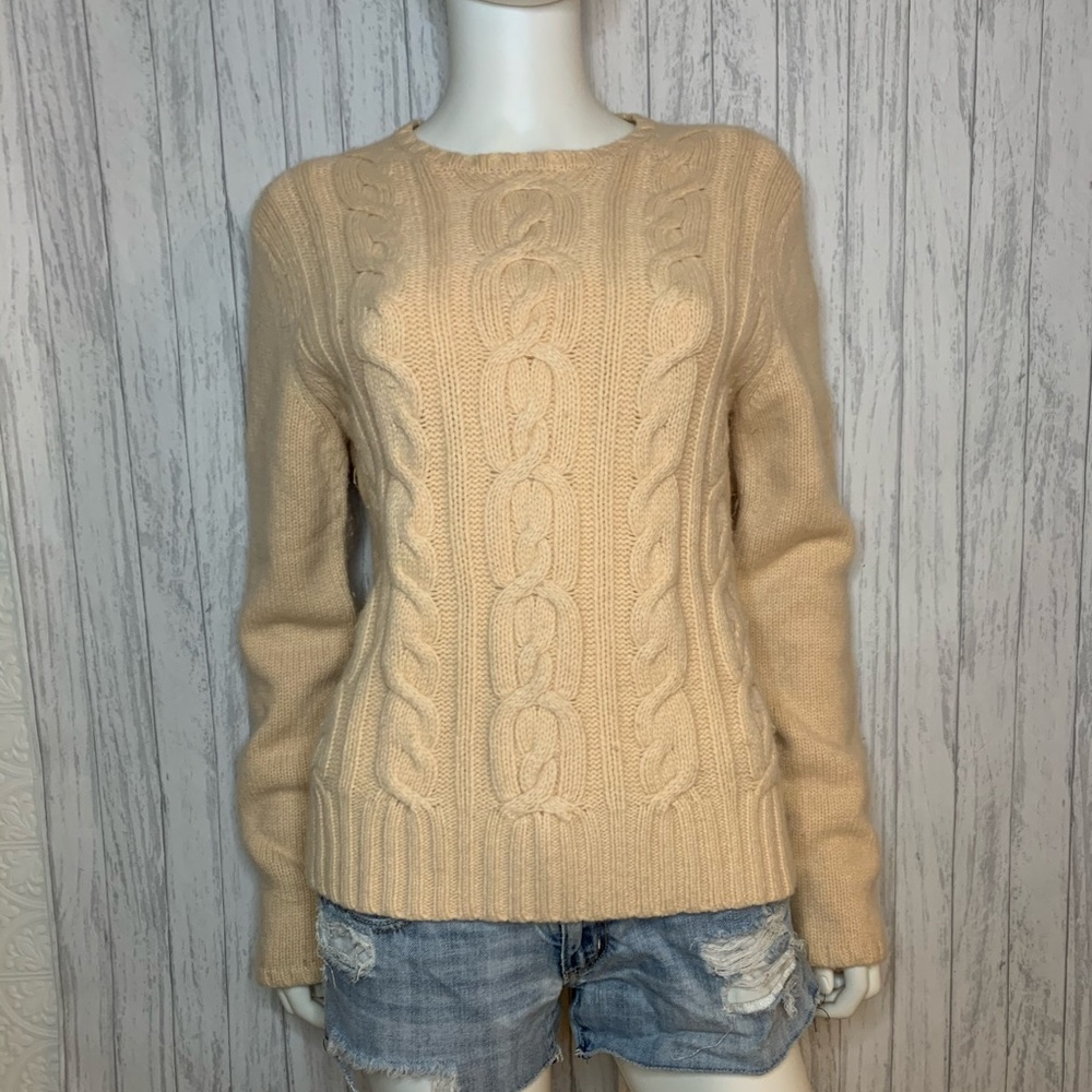 Gap cable knit sweater - Picture 2 of 6